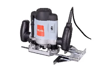 Фрезерная машина Ресанта ФМ-1300Э01