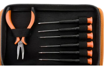 https://cdn.vseinstrumenti.ru/images/goods/ruchnoj-instrument/nabory-ruchnogo-instrumenta/854752/1200x800/156383057.jpg
